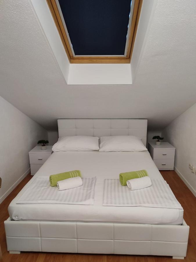 Top Floor Apartment With Sea View Kaštela Εξωτερικό φωτογραφία
